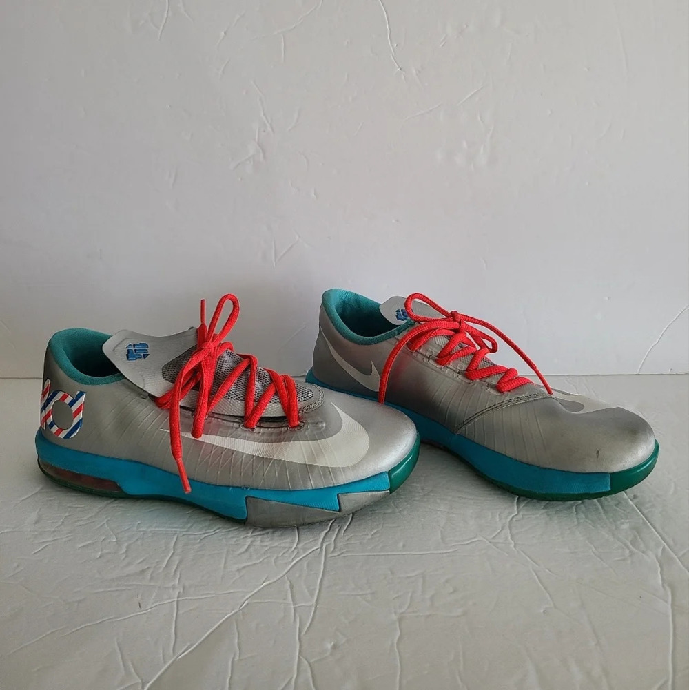 Nike KD women's sneakers size 6.5